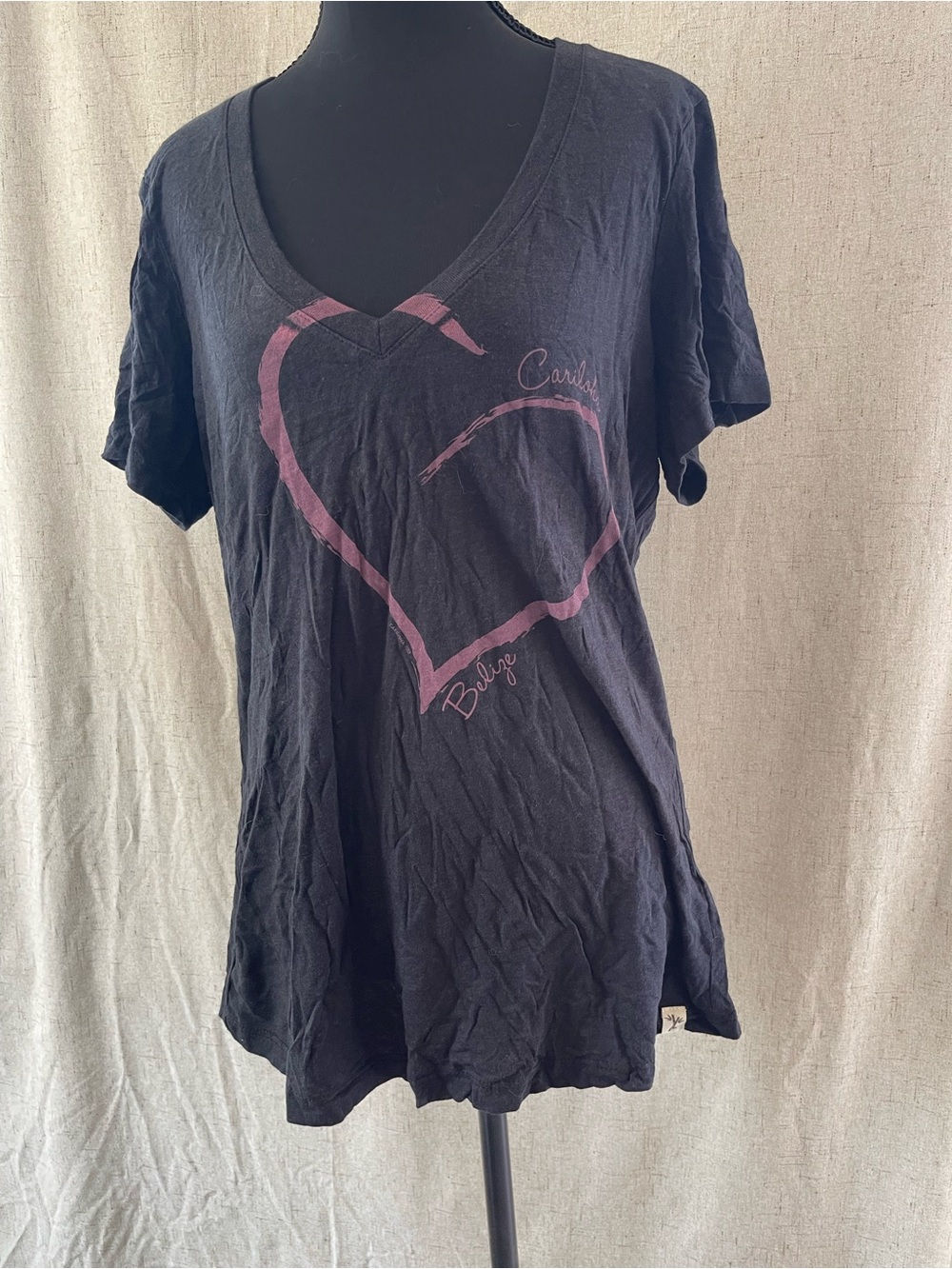 Black V-Neck Graphic Belize Heart Tee, Bamboo